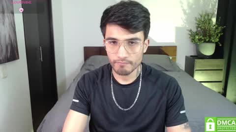 Snapshot of yoshy_man chatting on 10/19/25, 03:07 yoshy_man online show from 10/19/25, 03:07