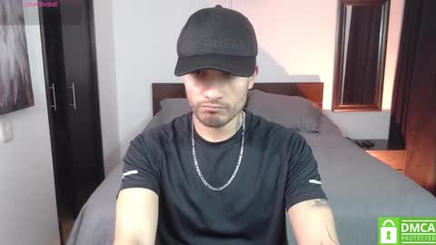 Snapshot of yoshy_man chatting on 11/04/25, 03:05 yoshy_man online show from 11/04/25, 03:05