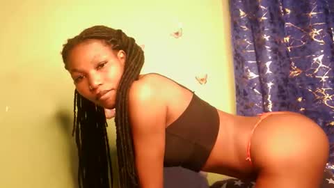 Snapshot of yosweetslut chatting on 03/28/26, 08:52 Sweetkitty online show from 03/28/26, 08:52