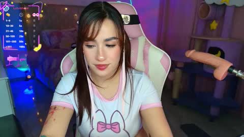 Ana online show from 09/13/25, 04:45