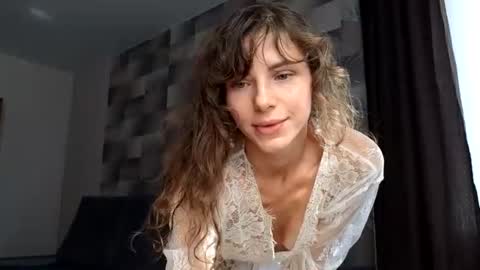 Snapshot of you_desire chatting on 08/04/26, 11:57 Liliya online show from 08/04/26, 11:57