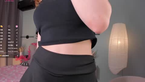 Snapshot of you_fell_in_love chatting on 07/17/26, 10:22 Elizabeth brunette -- Darline blonde online show from 07/17/26, 10:22