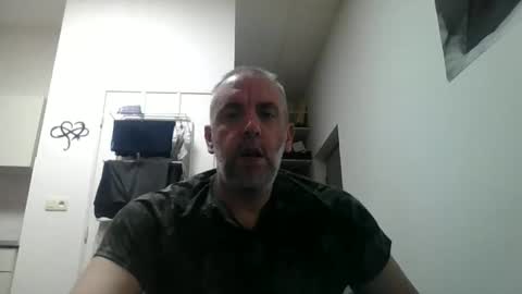 CrayZio online show from 10/06/25, 03:15