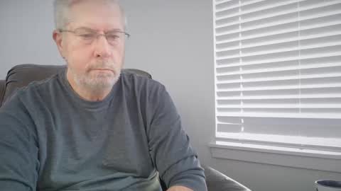 Colorado Guy Straight online show from 02/09/25, 06:26