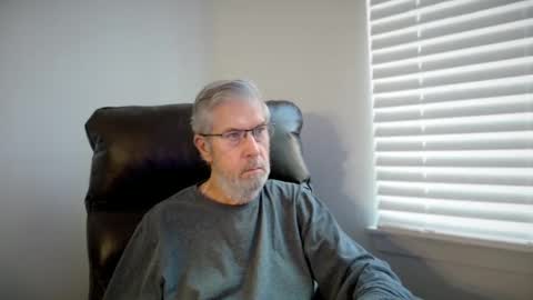 Colorado Guy Straight online show from 09/22/25, 01:02