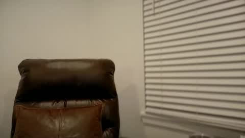 Colorado Guy Straight online show from 11/11/25, 02:33