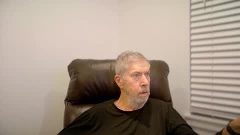 Colorado Guy Straight online show from 11/27/25, 01:35