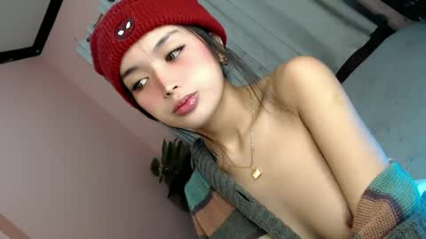 Snapshot of yougotelise69 chatting on 01/23/25, 06:39 HAPPY BIRTHDAY TO ME online show from 01/23/25, 06:39