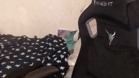 your_8a8y online show from 12/11/24, 03:15