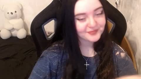 your_8a8y online show from 01/06/25, 06:36