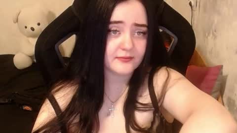 your_8a8y online show from 01/08/25, 02:35