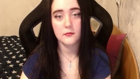 your_8a8y online show from 01/21/25, 03:21