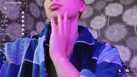 Snapshot of your__passion chatting on 09/30/25, 01:54 Im ur Passion online show from 09/30/25, 01:54