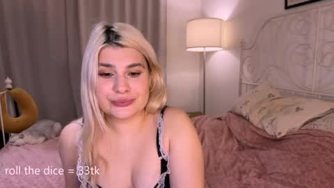 Snapshot of your_alissia chatting on 04/13/26, 08:25 Alice online show from 04/13/26, 08:25