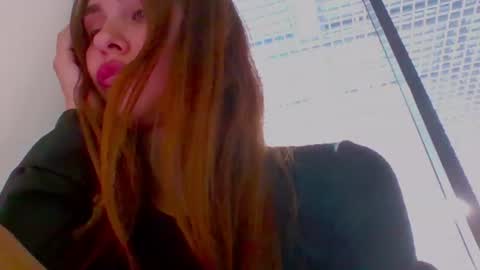 Amelia online show from 06/14/26, 12:51