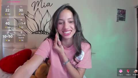 mia3 online show from 01/19/25, 07:15