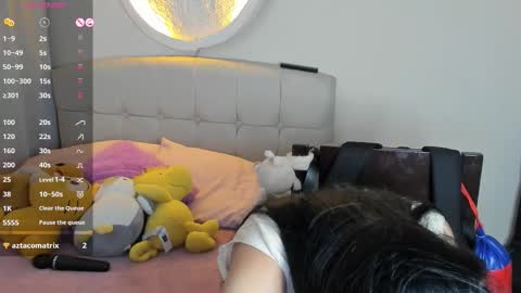 mia3 online show from 02/07/26, 04:38