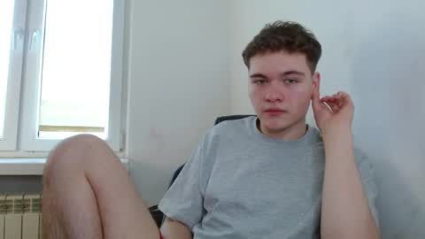 your_bunny123 online show from 12/17/25, 10:54