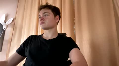 your_bunny123 online show from 01/16/26, 02:10