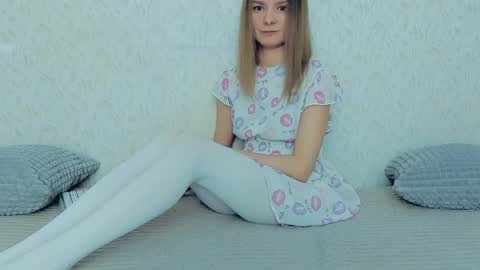 Lily online show from 01/17/25, 12:31