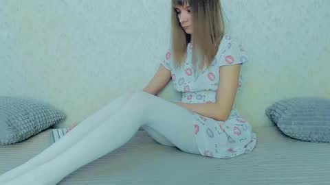 Lily online show from 02/20/25, 06:06