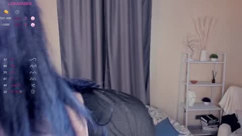 Lina online show from 01/31/25, 12:40