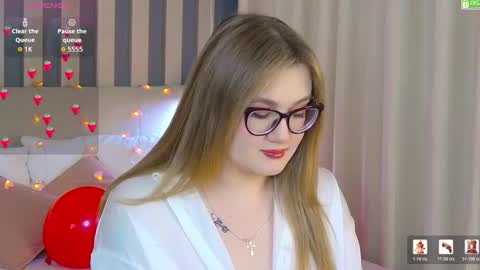 Nancy online show from 02/17/26, 01:18