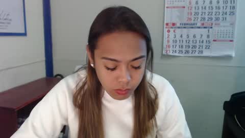 your_dreamgirlxxx69 online show from 02/04/25, 12:19