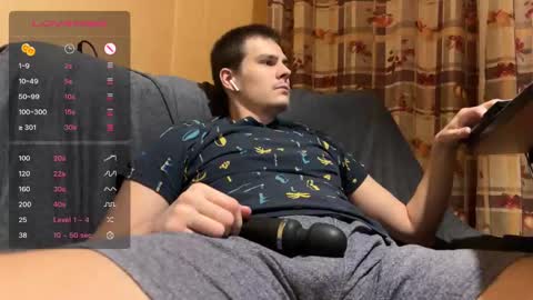 Kelly online show from 01/08/25, 04:11