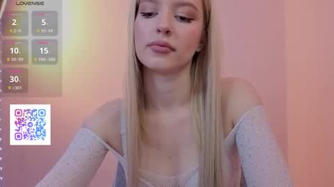 Olivia online show from 11/02/25, 08:11