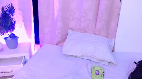 Natt online show from 09/20/25, 02:56