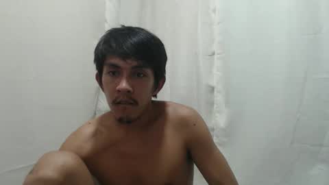 your_guy111 online show from 04/15/26, 01:40