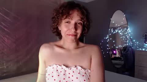Alex and Kris long hair online show from 06/18/26, 11:09