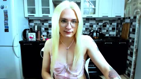 Snapshot of your_hotcutie chatting on 11/05/25, 07:41 Jane online show from 11/05/25, 07:41