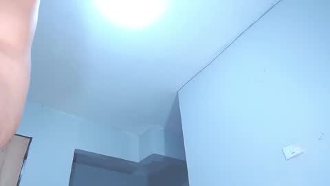 your_latin_girl online show from 02/22/26, 02:02