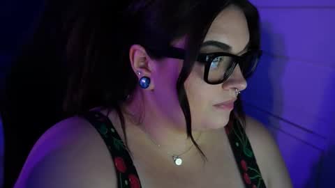 Snapshot of your_lexi_rose_ chatting on 02/07/26, 05:11 Your Lexi rose online show from 02/07/26, 05:11