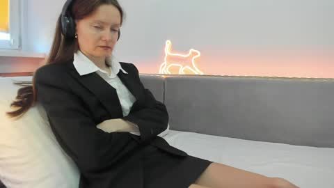 Your Librarian online show from 03/06/26, 08:22