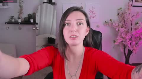 Viky online show from 12/22/24, 12:05