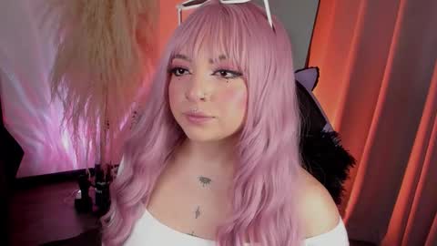 Cami independent model online show from 09/17/25, 06:37