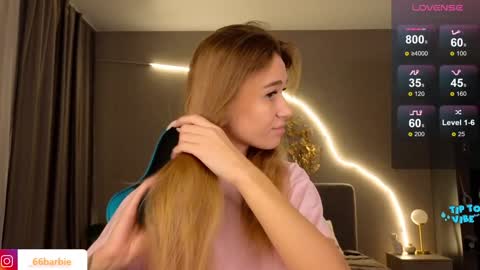 Jessica Loyd online show from 01/16/25, 03:56