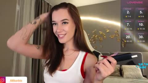 Jessica Loyd online show from 09/22/25, 09:33