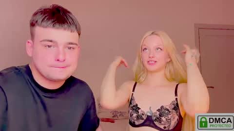 your_molly_mark online show from 04/17/26, 07:39