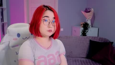 Lilian  online show from 09/17/25, 07:54