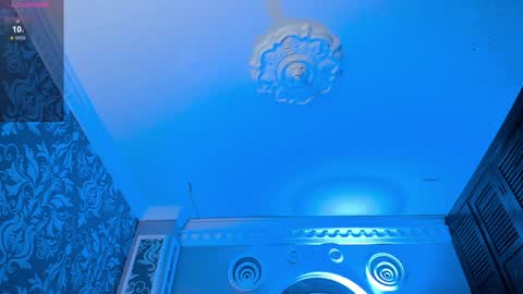 Salome online show from 02/06/25, 02:33