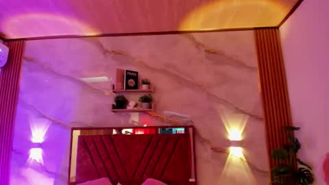 Salome online show from 03/25/26, 06:25