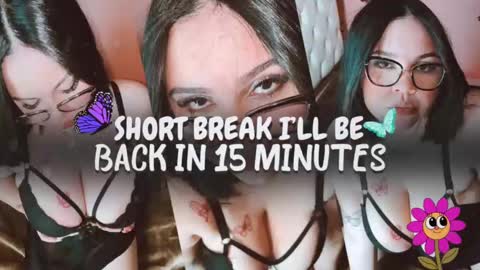 Snapshot of your_princess_nina chatting on 09/11/25, 02:11 NINA online show from 09/11/25, 02:11