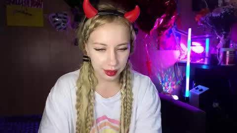 Alice  online show from 09/23/25, 01:41