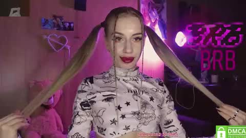 Alice  online show from 12/02/25, 12:49