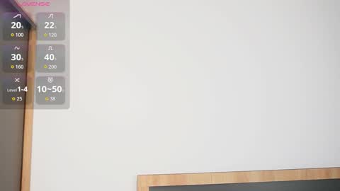 Snapshot of your_secretcrush chatting on 10/18/25, 06:41 Kira online show from 10/18/25, 06:41