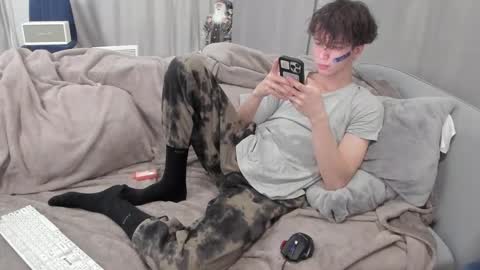 Snapshot of your_shy_guy chatting on 03/12/25, 06:22 your_shy_guy online show from 03/12/25, 06:22